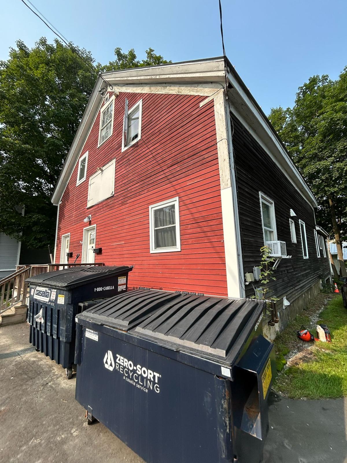 Fence staining project with uniform natural wood tone