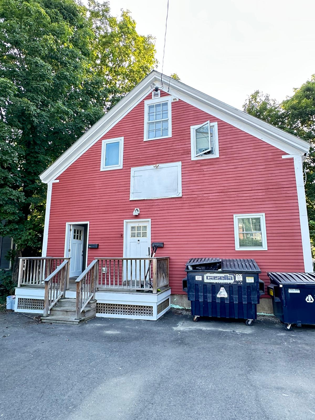 Fence staining project with uniform natural wood tone